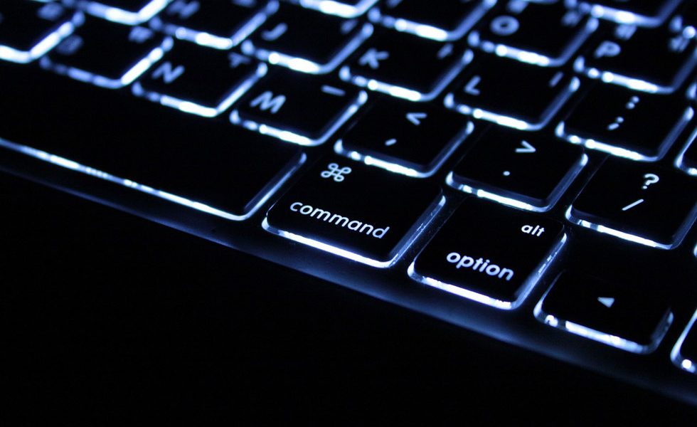 Apple Ditches Its MacBook Butterfly Switch Keyboard