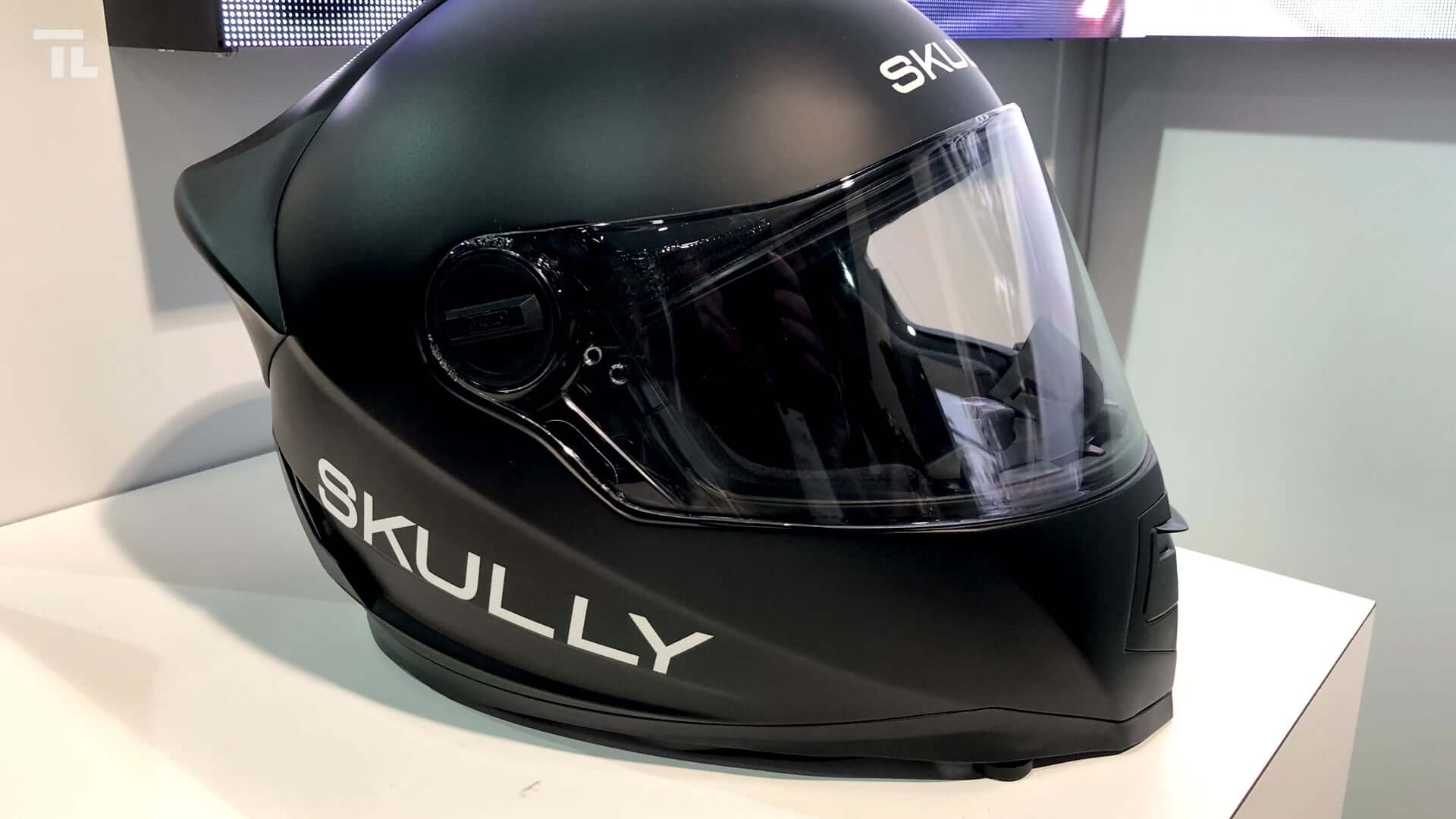 CES 2018 Skully AR Helmet Is Back And Ready To Ship This Summer