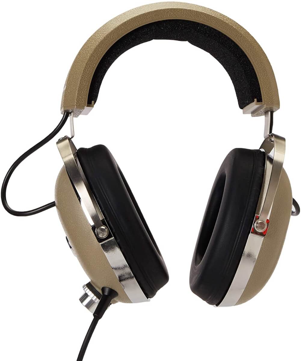 7 Of The Best Retro Headphones That Are Actually Worth Your Money