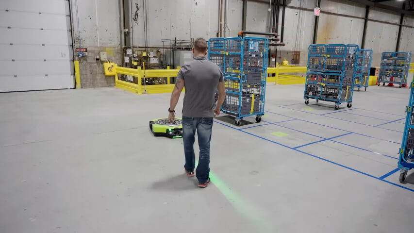 Meet Amazon's first fully autonomous mobile robot - YouTube - proteus